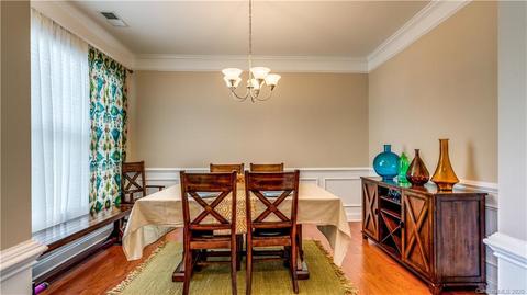 538 Daventry Ct, Clover, SC 29710 photo 5
