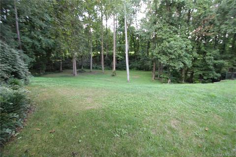 18716 River Falls Dr, Davidson, NC 28036 photo 2