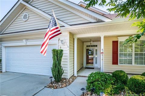 1015 Platinum Dr, Fort Mill, SC 29708 photo 2
