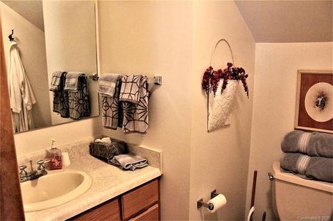 562 Suntrace Cir, Cullowhee, NC 28723 photo 32