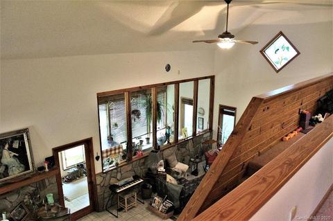 562 Suntrace Cir, Cullowhee, NC 28723 photo 36
