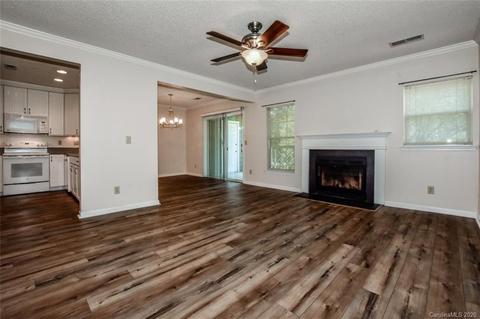 20105 Henderson Rd #C, Cornelius, NC 28031 photo 5
