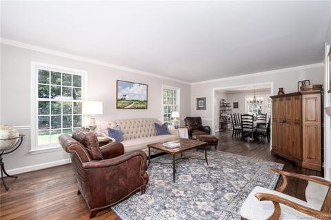 207 Pine Rd, Davidson, NC 28036 photo 2