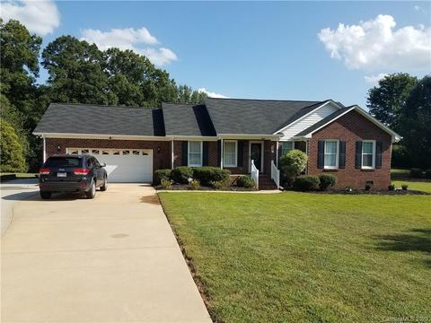 913 Secrest Hill Dr, Monroe, NC 28110 photo 1