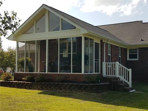 913 Secrest Hill Dr, Monroe, NC 28110 photo 4