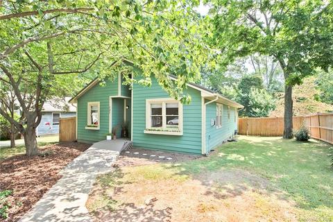 131 Potts St, Davidson, NC 28036 photo 2