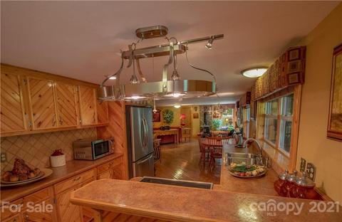 514 Crabtree Creek Rd, Spruce Pine, NC 28777 photo 24