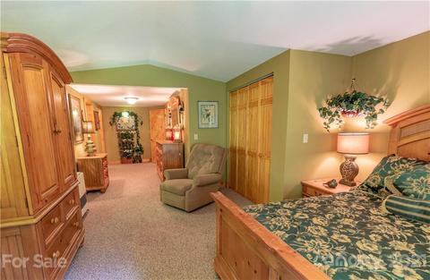 514 Crabtree Creek Rd, Spruce Pine, NC 28777 photo 32