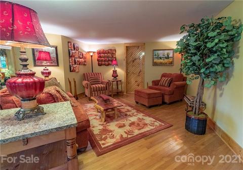 514 Crabtree Creek Rd, Spruce Pine, NC 28777 photo 18