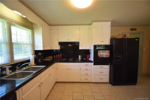 601 Roberts St, Monroe, NC 28112 photo 8