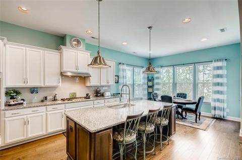 11012 Double Knot Ct, Midland, NC 28107 photo 4