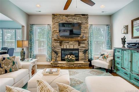 11012 Double Knot Ct, Midland, NC 28107 photo 5