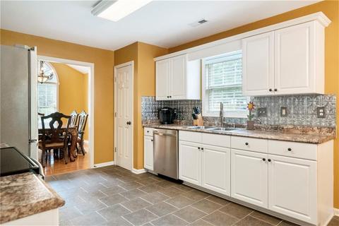 3400 Overbrook Dr, Conover, NC 28613 photo 10