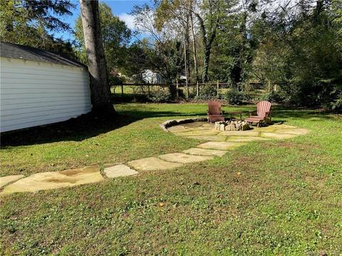 93 Parkview Dr, Brevard, NC 28712 photo 11
