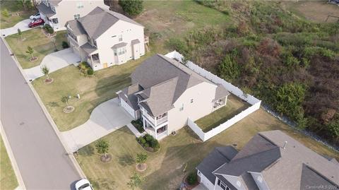 234 Hydrangea Dr, Clover, SC 29710 photo 5
