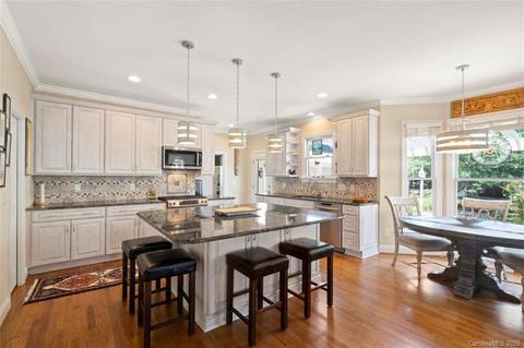207 Lingle Dr, Davidson, NC 28036 photo 17