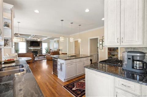 207 Lingle Dr, Davidson, NC 28036 photo 14