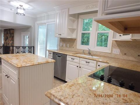 602 Rugby Rd, Lancaster, SC 29720 photo 6