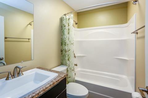 537 Turning Leaf Ln, Mill Spring, NC 28756 photo 13