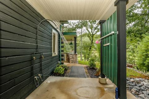 537 Turning Leaf Ln, Mill Spring, NC 28756 photo 4
