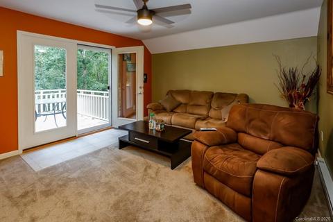537 Turning Leaf Ln, Mill Spring, NC 28756 photo 11