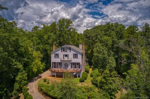 390 River Rd, Tryon, NC 28782 photo 3