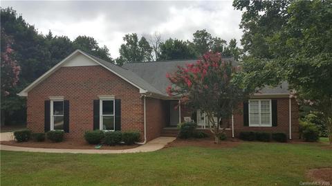 907 Secrest Hill Dr, Monroe, NC 28110 photo 1