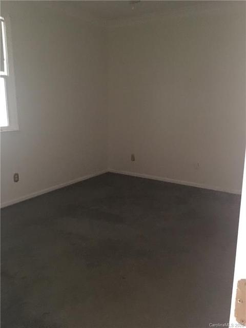 19976 Oak Leaf Cir, Cornelius, NC 28031 photo 9