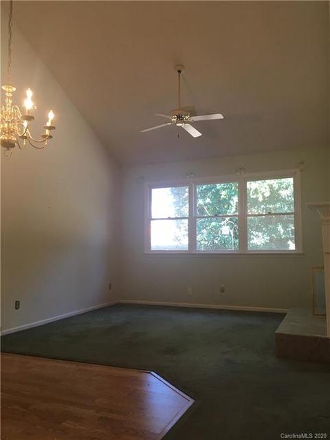 19976 Oak Leaf Cir, Cornelius, NC 28031 photo 4