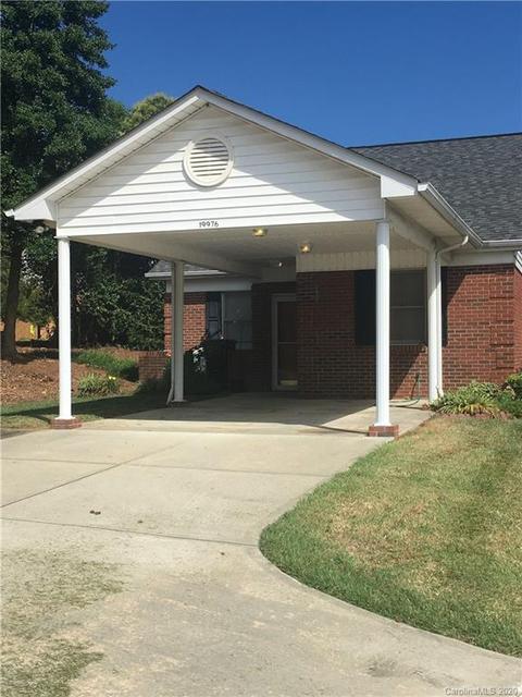 19976 Oak Leaf Cir, Cornelius, NC 28031 photo 19