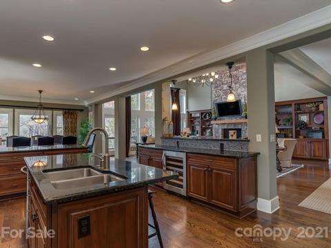 995 Deep Gap Farm Rd, Mill Spring, NC 28756 photo 8