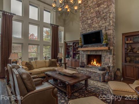 995 Deep Gap Farm Rd, Mill Spring, NC 28756 photo 2