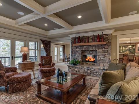 995 Deep Gap Farm Rd, Mill Spring, NC 28756 photo 17