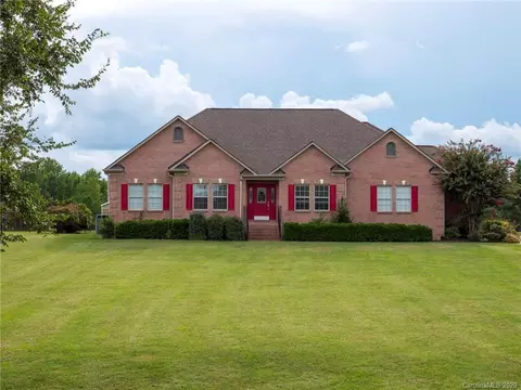 515 Heather Pl, Monroe, NC 28112 photo 1