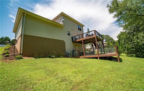 220 Pine Meadows Cir, Hickory, NC 28601 photo 31