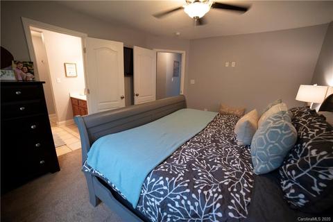 220 Pine Meadows Cir, Hickory, NC 28601 photo 18