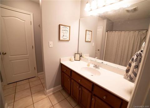 220 Pine Meadows Cir, Hickory, NC 28601 photo 20