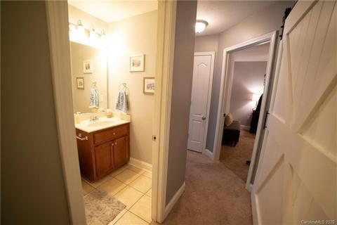 220 Pine Meadows Cir, Hickory, NC 28601 photo 25
