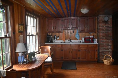 5922 Max Patch Rd, Clyde, NC 28721 photo 6