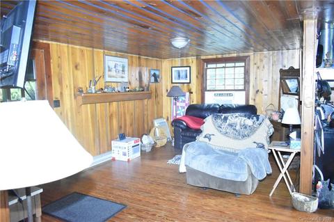 5922 Max Patch Rd, Clyde, NC 28721 photo 4