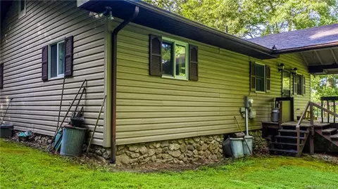 323 Carters Ridge Rd, Spruce Pine, NC 28777 photo 27