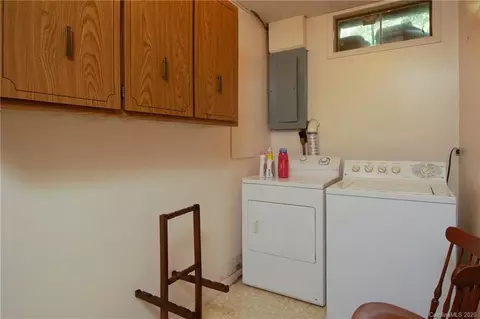 323 Carters Ridge Rd, Spruce Pine, NC 28777 photo 8