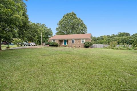 1714 E Sandy Ridge Rd, Monroe, NC 28112 photo 2