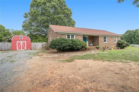1714 E Sandy Ridge Rd, Monroe, NC 28112 photo 3
