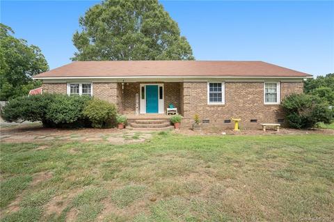 1714 E Sandy Ridge Rd, Monroe, NC 28112 photo 1