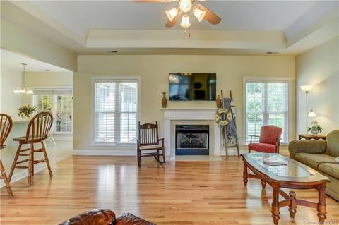 7121 Avocet Dr, Denver, NC 28037 photo 5