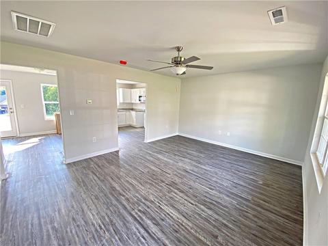1467 Mayfair Dr, Conover, NC 28613 photo 2