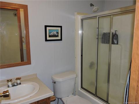 2245 Roaring Fork Rd, Mars Hill, NC 28754 photo 11