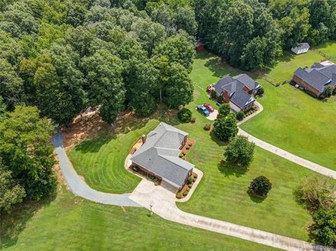 2405 Supreme Dr, Monroe, NC 28110 photo 13