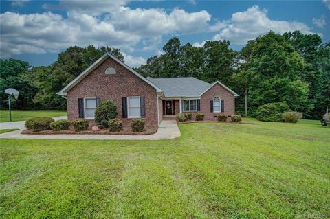 2405 Supreme Dr, Monroe, NC 28110 photo 2